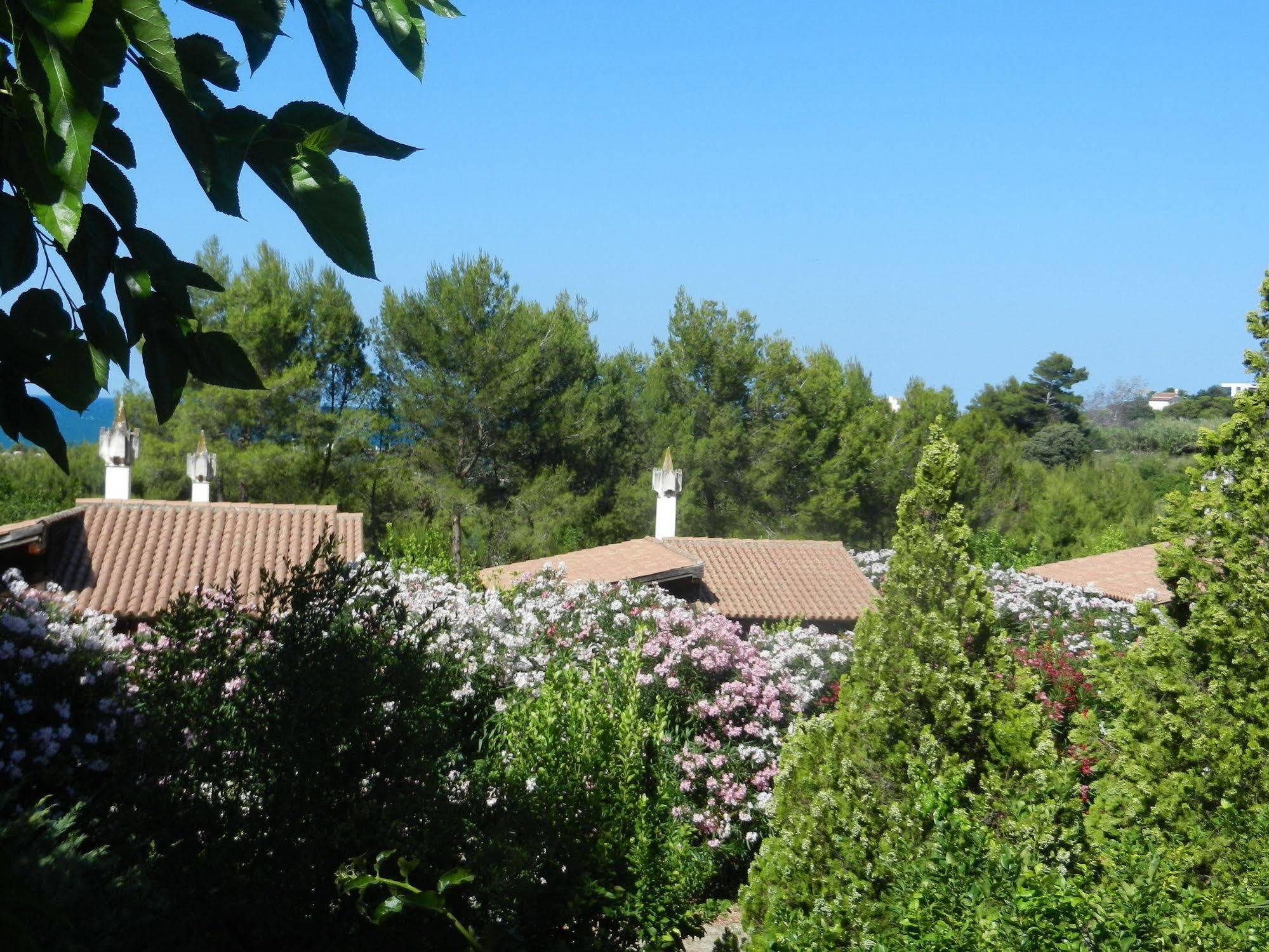 Tenuta Molino Di Mare- Ecoresort Con Villini Rodi Garganico Kültér fotó