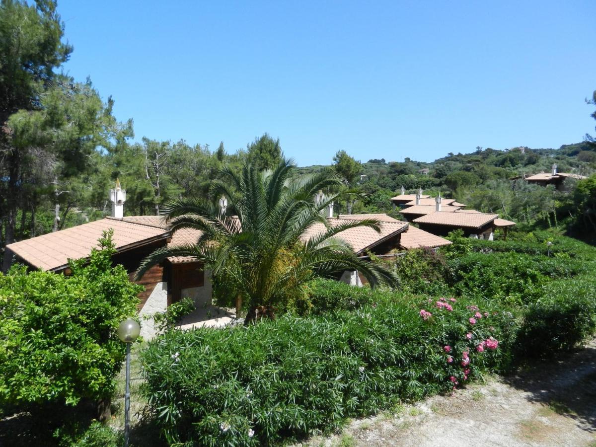 Tenuta Molino Di Mare- Ecoresort Con Villini Rodi Garganico Kültér fotó