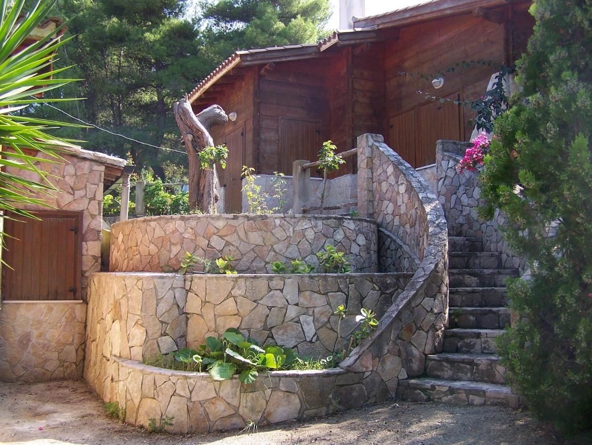 Tenuta Molino Di Mare- Ecoresort Con Villini Rodi Garganico Kültér fotó